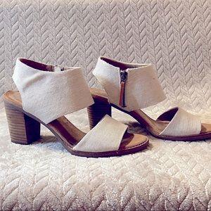 TOMS Majorca Cutout, size 9, Natural Yarn Dye